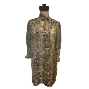 NWT Snake print dress with tie detail